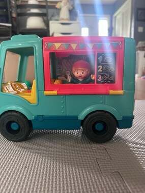 Fisher-Price Little People Taco Truck Toy with Chef Figure